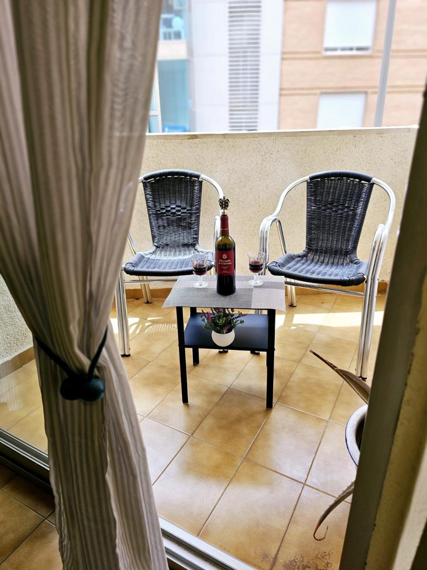 Apartamento Montserrat Almería Exterior photo
